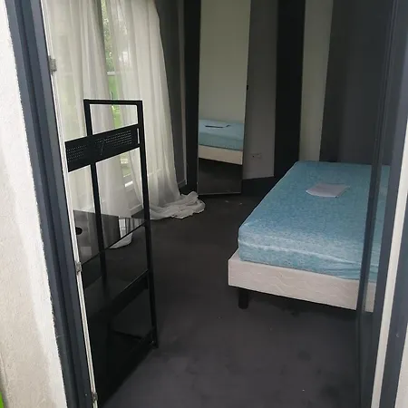 Maison De A Paris Apartment *